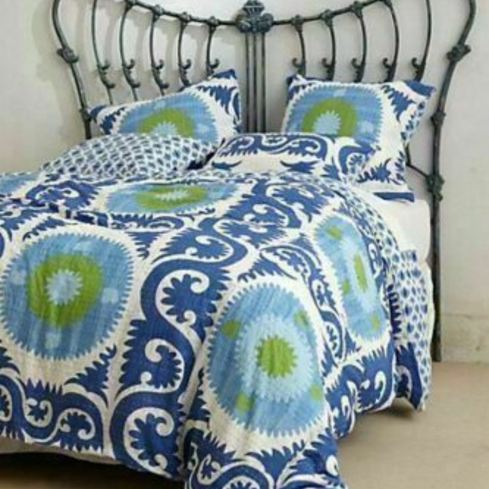 ANTHROPOLOGIE BLUE YALOVA SET OF 2 STANDARD SHAMS *RARE* NEW